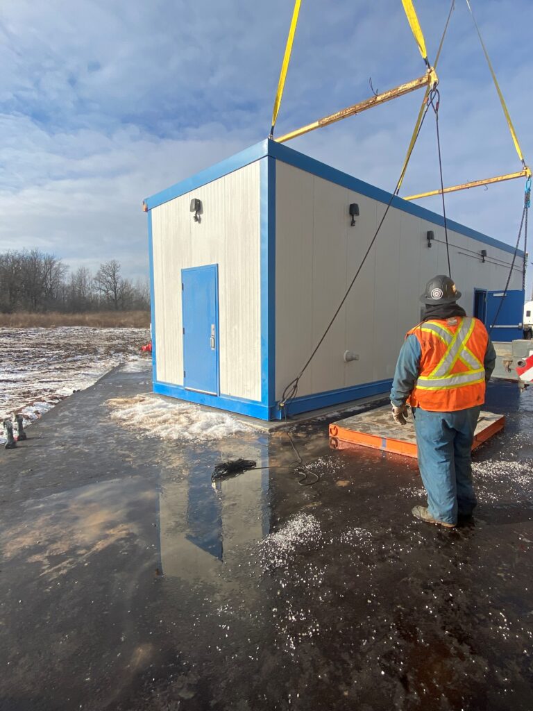 A prefabricated water & wastewater treatment plant is engineered and built in repeatable factory conditions. Post-site delivery, this enables rapid installation and commissioning. Instead of building every component in the field, owners receive integrated treatment “modules” (skid-mounted or containerized), complete with piping, wiring, instrumentation, and controls. For many communities, this approach reduces schedule risk, improves cost certainty, and creates a clearer path for phased growth.