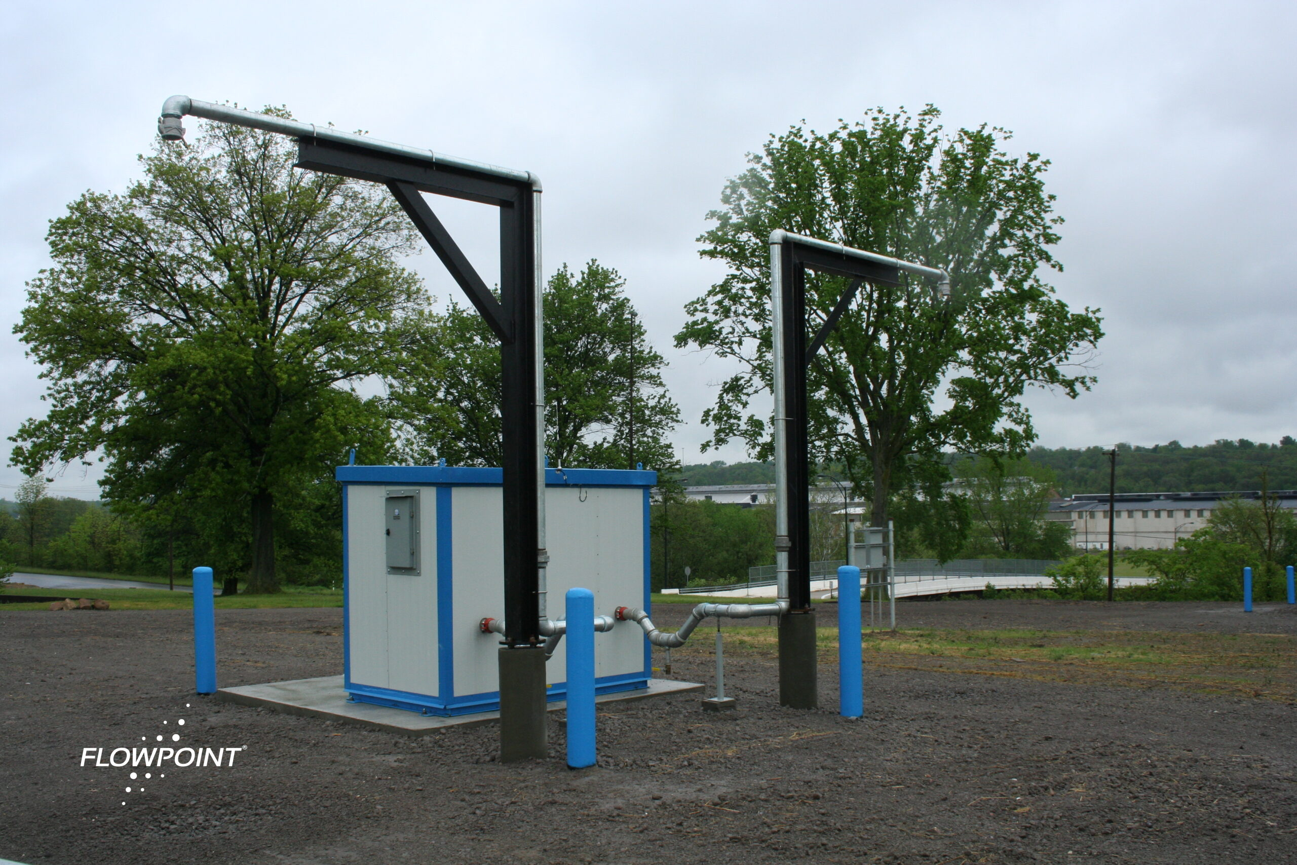 Ultimately, knowing how to choose a bulk water system means evaluating more than the dispensing equipment. Accurate metering creates accountability. Convenient access serves customers, while useful software supports municipal staff. Likewise, integrated engineering, practical training, and responsive service protect the investment.